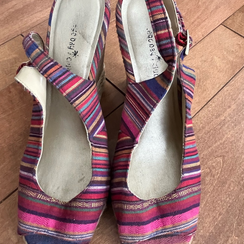Striped Women's Slingback Shoes